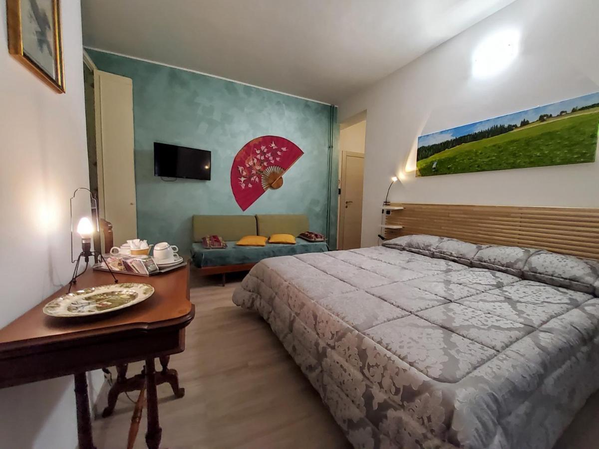 לידו די אוסטיה Annadia Sweet Home B&B מראה חיצוני תמונה