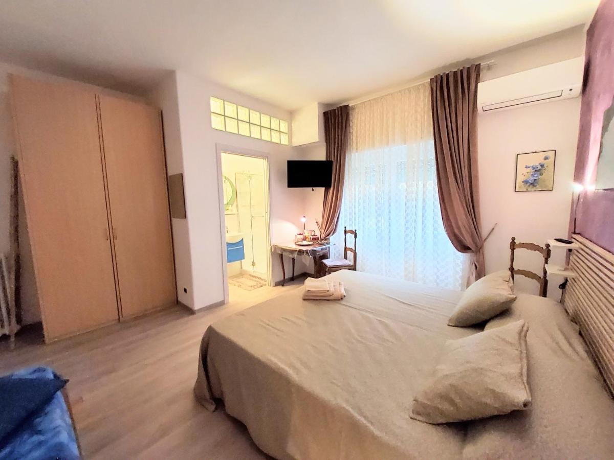 לידו די אוסטיה Annadia Sweet Home B&B מראה חיצוני תמונה