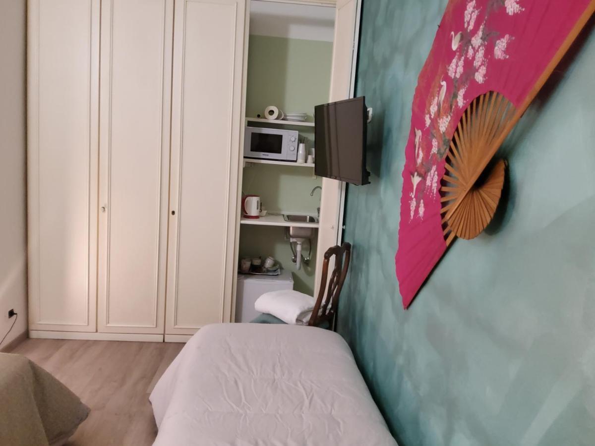 לידו די אוסטיה Annadia Sweet Home B&B מראה חיצוני תמונה