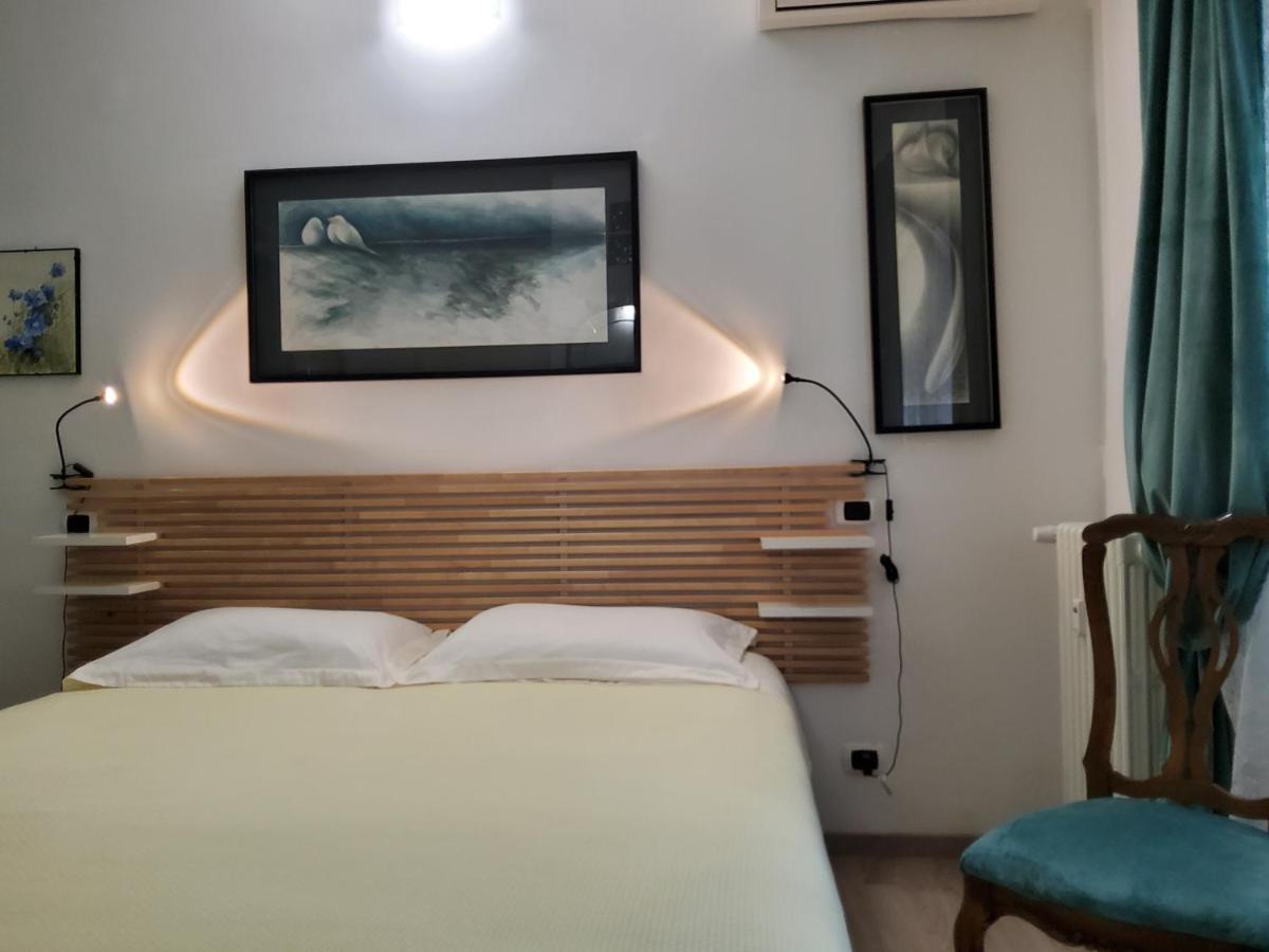 לידו די אוסטיה Annadia Sweet Home B&B מראה חיצוני תמונה